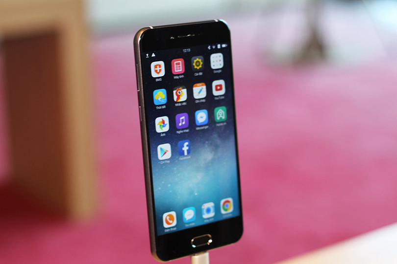 Video trên tay và ảnh thực tế Bphone 2017 ảnh 1