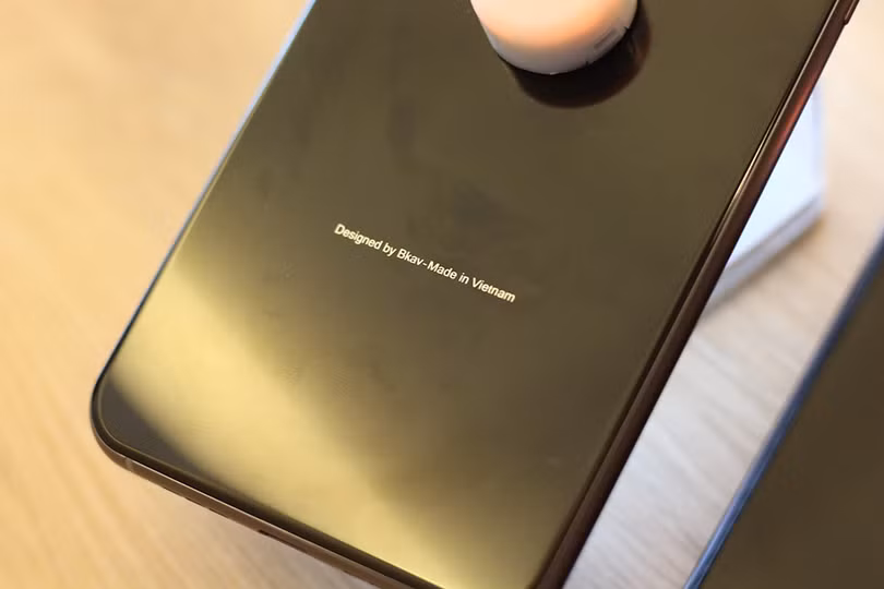 Ông Nguyễn Tử Quảng đã khóc khi chia sẻ với báo giới về Bphone ảnh 4