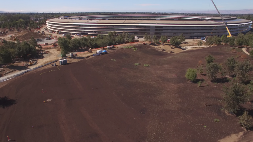 Chiêm ngưỡng trụ sở 5 tỷ USD của Apple sắp đưa vào hoạt động ảnh 10