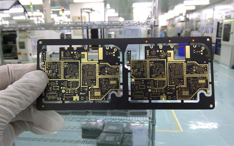 CEO Nguyễn Tử Quảng: Bphone 2017 giá 9.789.000 đồng, mở bán từ 19/8 tới ảnh 14