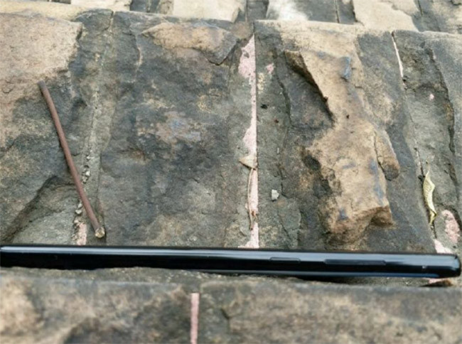 Galaxy Note 8 lộ diện trước ngày ra mắt ảnh 4