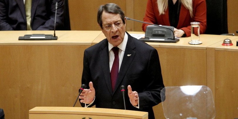 Tổng thống Putin follow 19 người trên Twitter, trong đó có một người đã chết cách đây 5 năm ảnh 13