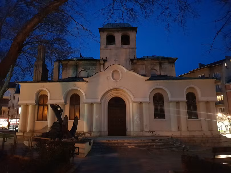 Chụp đêm với iPhone X, S9+, Pixel 2 XL và Note 8: Bạn thấy smartphone nào chụp đẹp hơn? ảnh 7