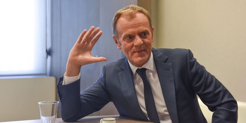 Tổng thống Putin follow 19 người trên Twitter, trong đó có một người đã chết cách đây 5 năm ảnh 8