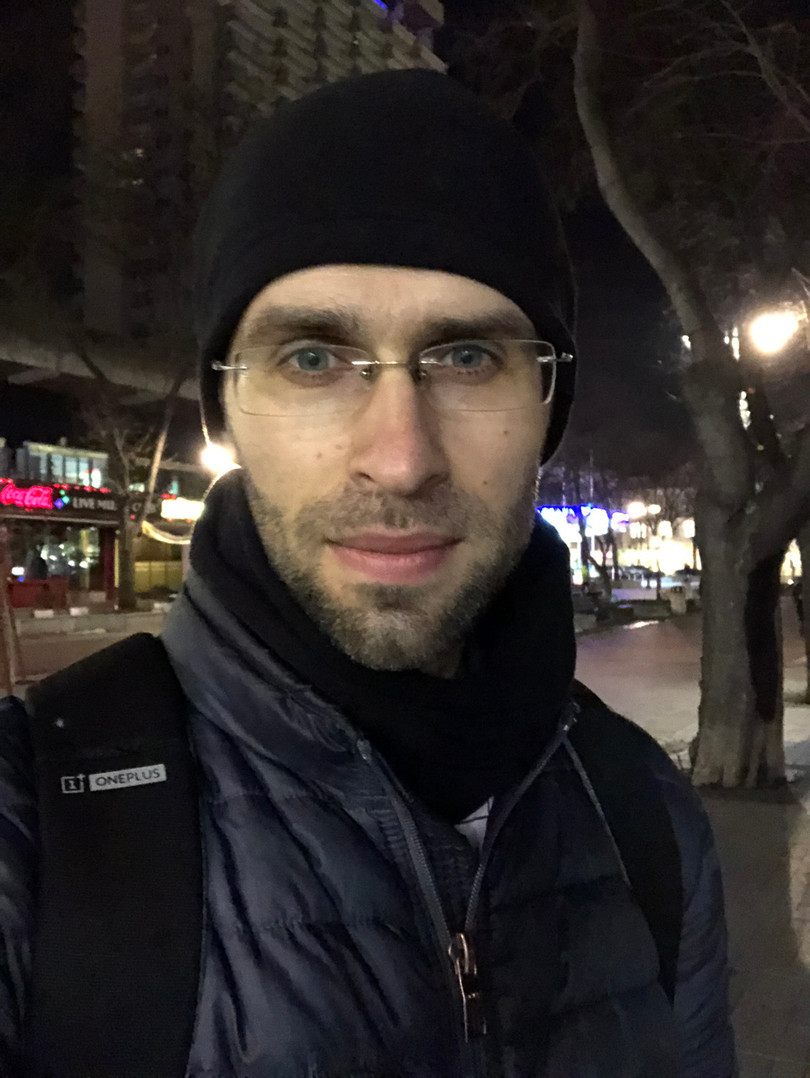 Chụp đêm với iPhone X, S9+, Pixel 2 XL và Note 8: Bạn thấy smartphone nào chụp đẹp hơn? ảnh 23