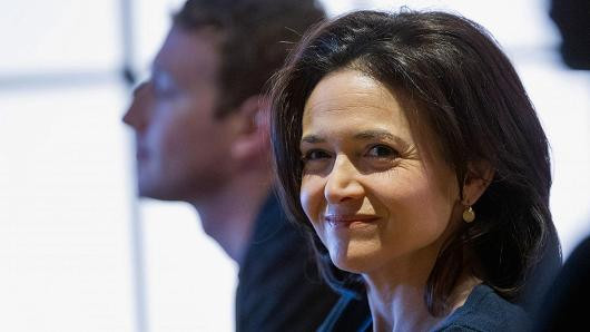 Mark Zuckerberg được khuyên từ chức ảnh 1