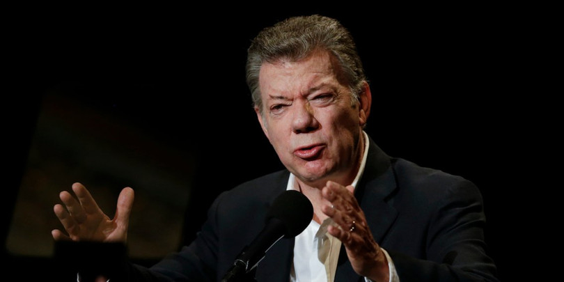 Tổng thống Putin follow 19 người trên Twitter, trong đó có một người đã chết cách đây 5 năm ảnh 14