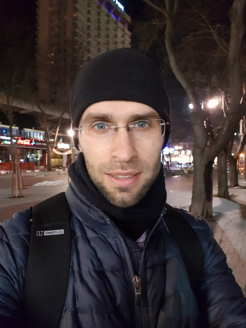 Chụp đêm với iPhone X, S9+, Pixel 2 XL và Note 8: Bạn thấy smartphone nào chụp đẹp hơn? ảnh 21