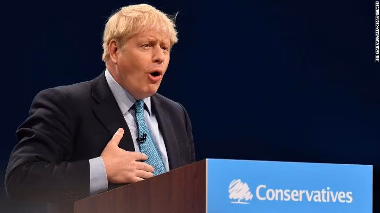 Thủ tướng Anh buộc phải xin gia hạn Brexit (Ảnh: CNN)