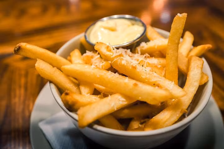 Chất béo chuyển hóa làm tăng nguy cơ mắc Alzheimer (Ảnh: MSN)