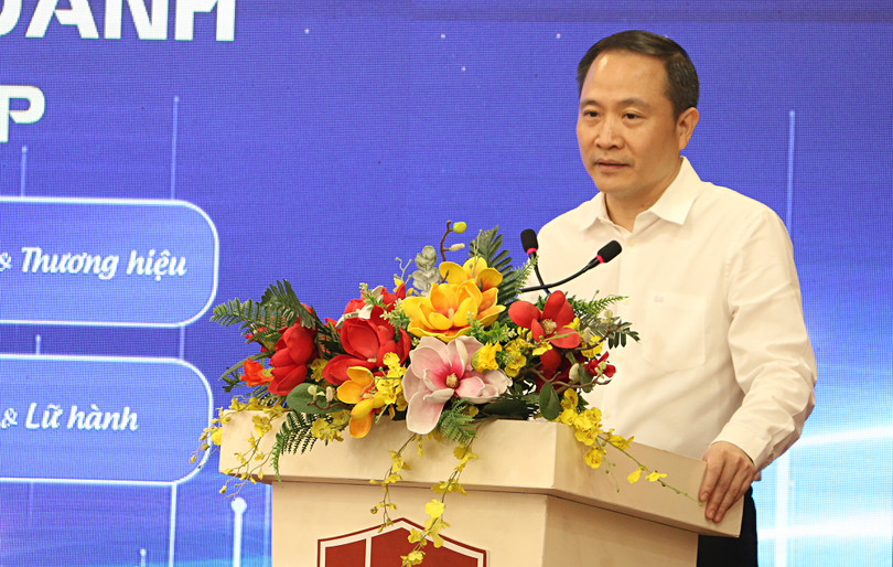 PGS.TS Lê Trung Thành, Hiệu trưởng Trường Đại học Kinh tế (UEB) tại Lễ ra mắt 4 chuyên ngành đào tạo mới