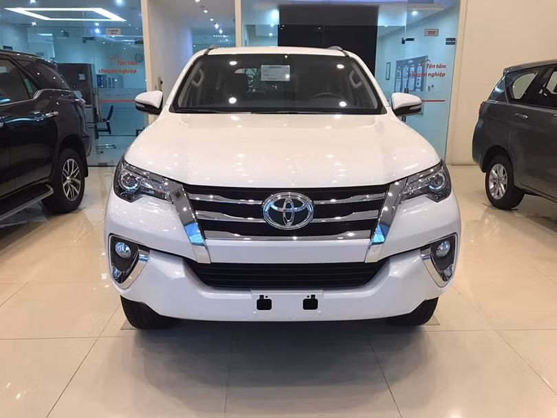 Doanh số tăng trưởng tốt nhưng Toyota Fortuner vẫn liên tục được điều chỉnh tăng mức giảm giá từ đầu tháng 10 đến nay. 