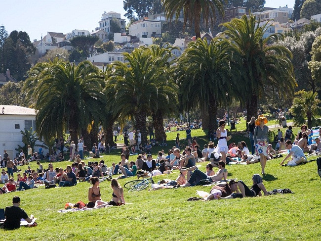 Sếp Facebook và vợ tiêu xài như thế nào với tài sản 74 tỷ USD ảnh 6