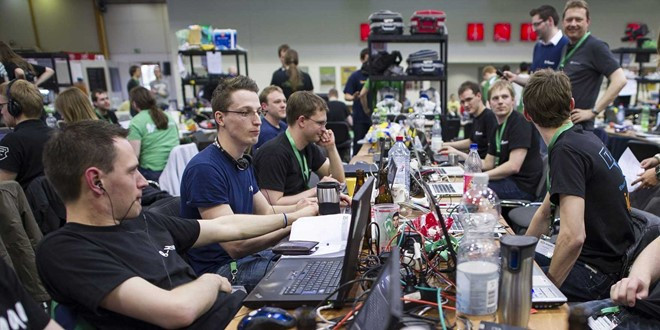 Các startup công nghệ thường có môi trường làm việc chật chội và áp lực cao. Ly do 90% startup cong nghe 'chet som' hinh anh 3