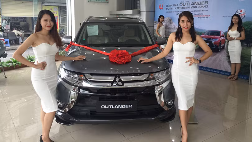 Các hãng ôtô tung khuyến mãi cuối năm ảnh 4 Các hãng ôtô tung khuyến mãi cuối năm ảnh 4