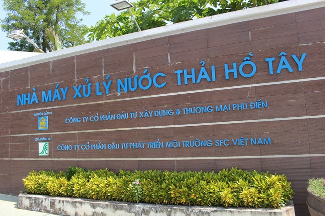 Mới chỉ có 2 trên tổng số hơn 100 cơ sở dịch vụ phản hồi lại trạm xử lý nước thải Hồ Tây.