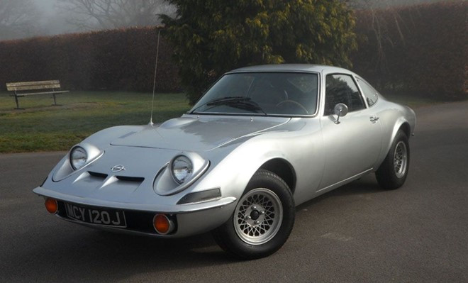 8 mau xe hoi huyen thoai co 'anh mat' duom buon hinh anh 5