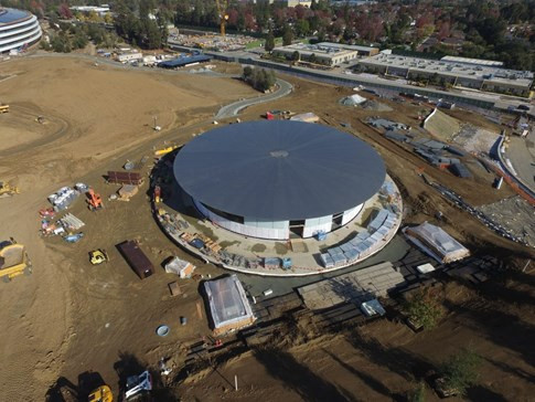 Toàn cảnh trụ sở 'phi thuyền' của Apple - ảnh 5