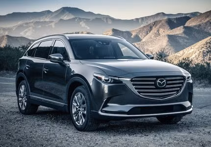 7.Mazda CX-9 2017: Đây là dòng xe SUV cỡ trung mới nhất của Mazda. Xe có kiểu dáng đẹp, phong cách hiện đại, động cơ mạnh mẽ 273 mã lực và tiết kiệm nhiên liệu. CX-9 là sự lựa chọn cho hầu hết khách hàng cư ngụ tại khu vực thành phố.Mazda CX-9 2017thế hệ mới được thiết kế lại từ đầu để cạnh tranh tốt hơn trong phân khúc crossover cỡ trung với các đối thủ như Ford Explorer hay Toyota Highlander.