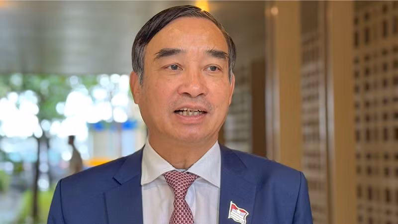 Ông Lê Trung Chinh, Chủ tịch UBND TP Đà Nẵng trả lời phỏng vấn VietTimes liên quan đến việc sắp xếp, tinh giảm biên chế tại Đà Nẵng 