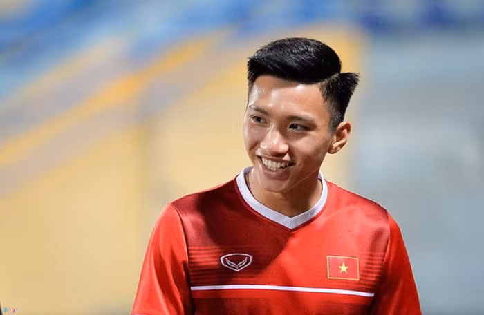 Đoàn Văn Hậu có cơ hội sang chơi bóng tại nước Áo (ảnh SaoStar)