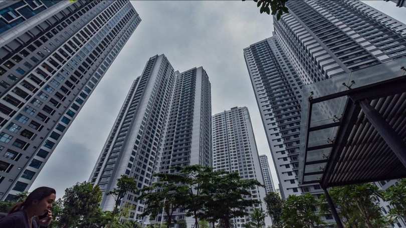 Theo quy định, việc gắn mã định danh điện tử cho nhà ở thuộc các dự án phát triển nhà ở, đồng thời với thời điểm ban hành văn bản thông báo nhà ở đủ điều kiện bán, đối với nhà ở hình thành trong tương lai. Ảnh minh họa. 