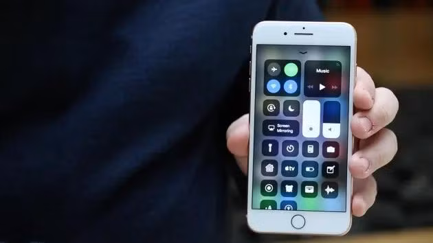 Control Center của iOS 11