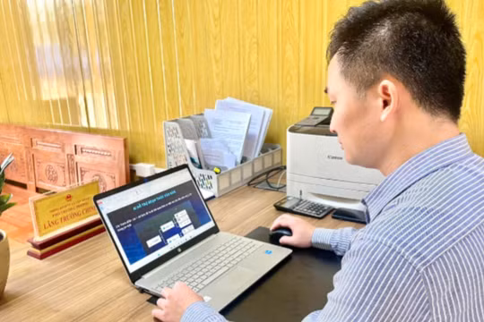 Anh Lăng Trường Chinh, Phó Phòng Kinh tế Xã Vân Nham