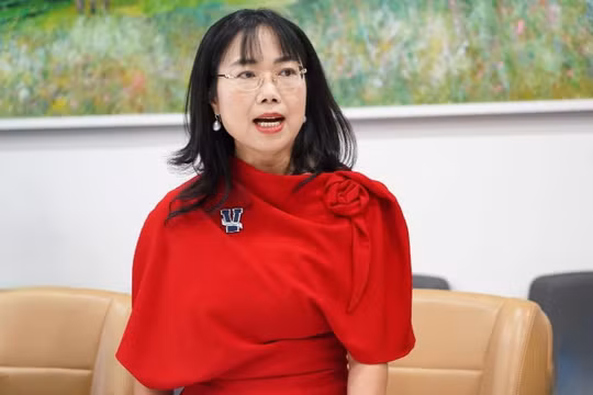 TS Lê Mai Lan, Chủ tịch Hội đồng trường Trường Đại học VinUni cho biết điều kiện để học viên tham gia chương trình đào tạo nhân lực AI không nằm ở bằng cấp danh nghĩa, mà ở khả năng theo kịp cường độ đào tạo cao trong thời gian ngắn.