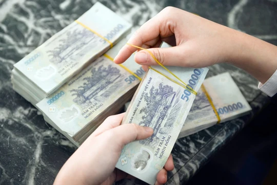 CTCP NĂNG LƯỢNG HỒNG PHONG 1 CBTT bất thường - về việc: xử phạt vi phạm hành chính theo quyết định của Ủy ban chứng khoán nhà nước