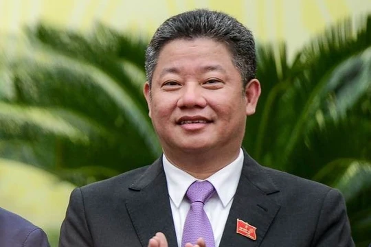 Ông Nguyễn Mạnh Quyền được giới thiệu bầu làm Chủ tịch UBND tỉnh Hưng Yên