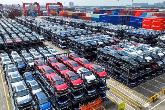 Theo dự báo của giới chuyên gia, ngành EV Trung Quốc trong 3-5 năm tới sẽ từ 17 hãng xe hiện nay, giảm xuống còn khoảng 3 - 5 hãng lớn thống trị. Ảnh: Creaders.