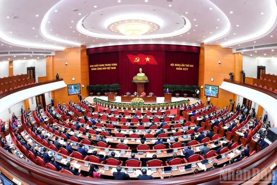 Trung ương xem xét nhân sự lãnh đạo cơ quan nhà nước 