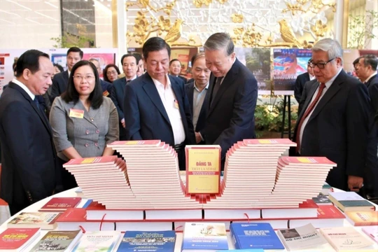 Tổng bí thư Tô Lâm dự Hội nghị toàn quốc công tác Tuyên giáo – Dân vận năm 2025