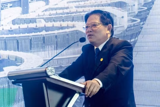 Vì sao cha con đại gia Đào Hữu Huyền bị khởi tố?