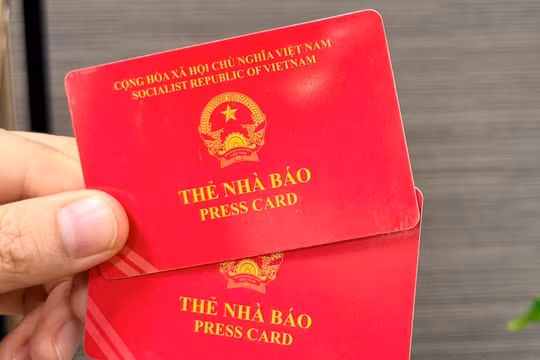 Tiếp tục gia hạn sử dụng thẻ nhà báo 