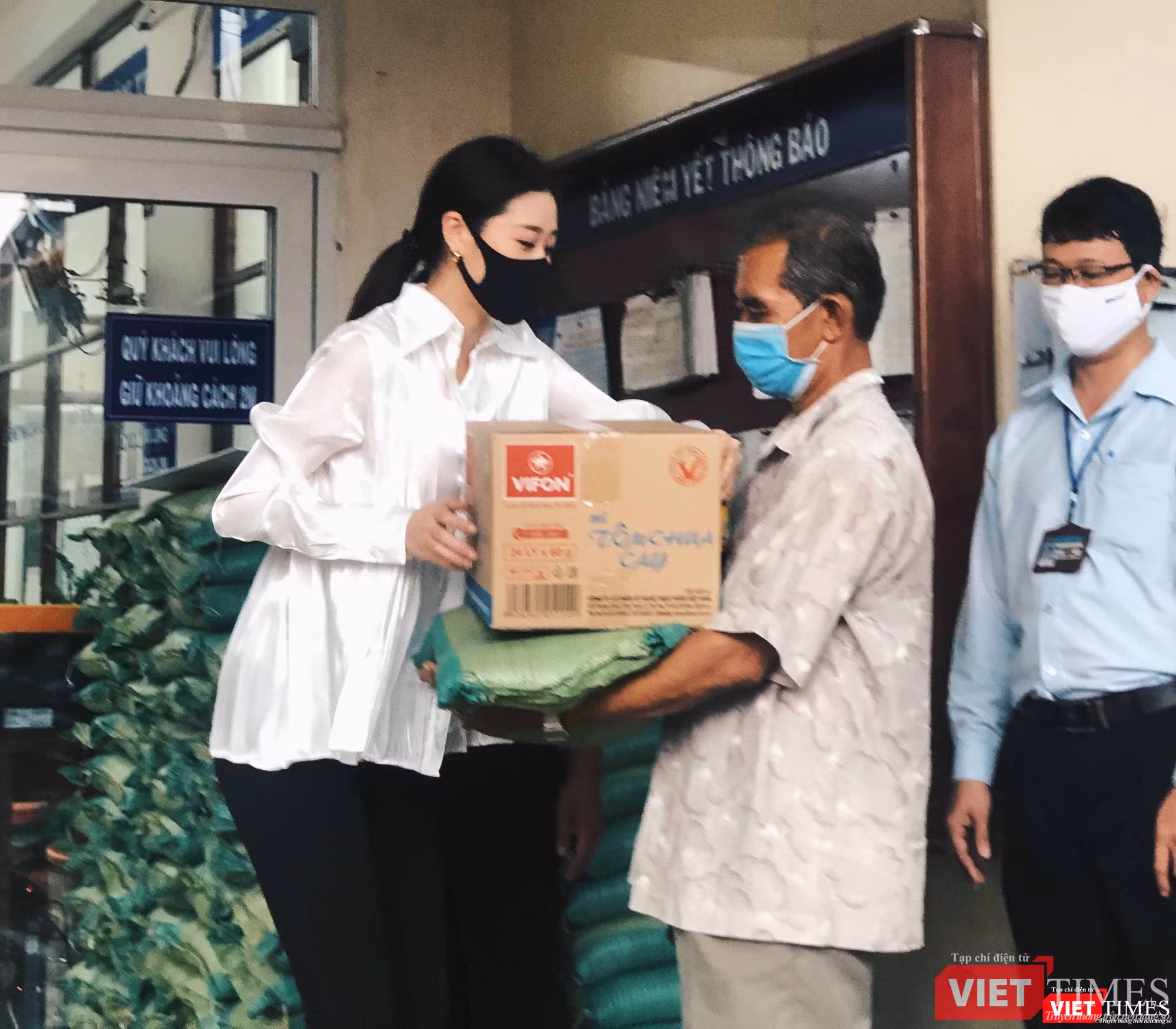 Khánh Vân cho biết rất mong được chung tay giúp người nghèo 