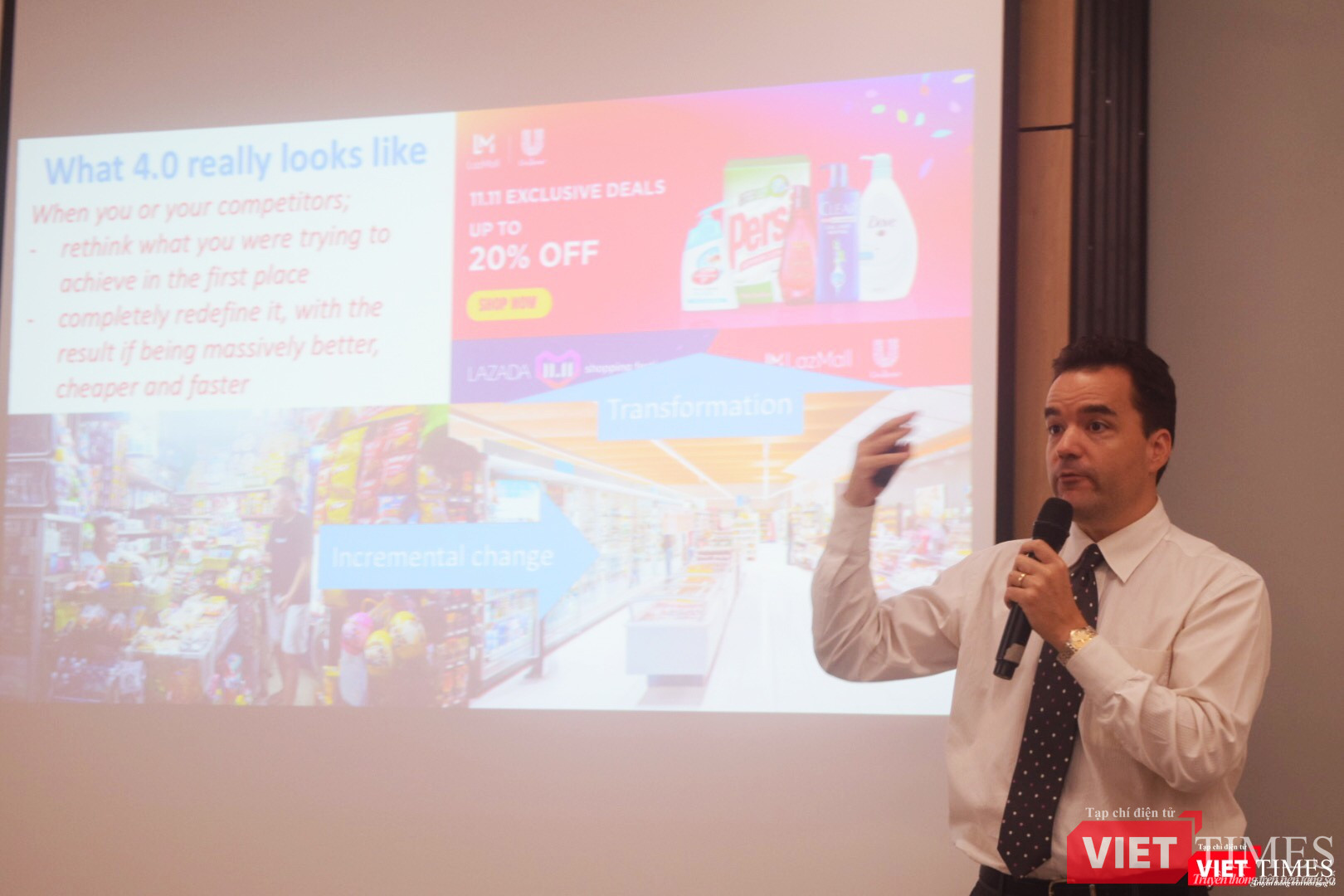 Ông Colin Blackwell chia sẻ về tương lai của chuyển đổi số trong cuộc cách mạng 4.0 Ông Colin Blackwell chia sẻ về tương lai của chuyển đổi số trong cuộc cách mạng 4.0