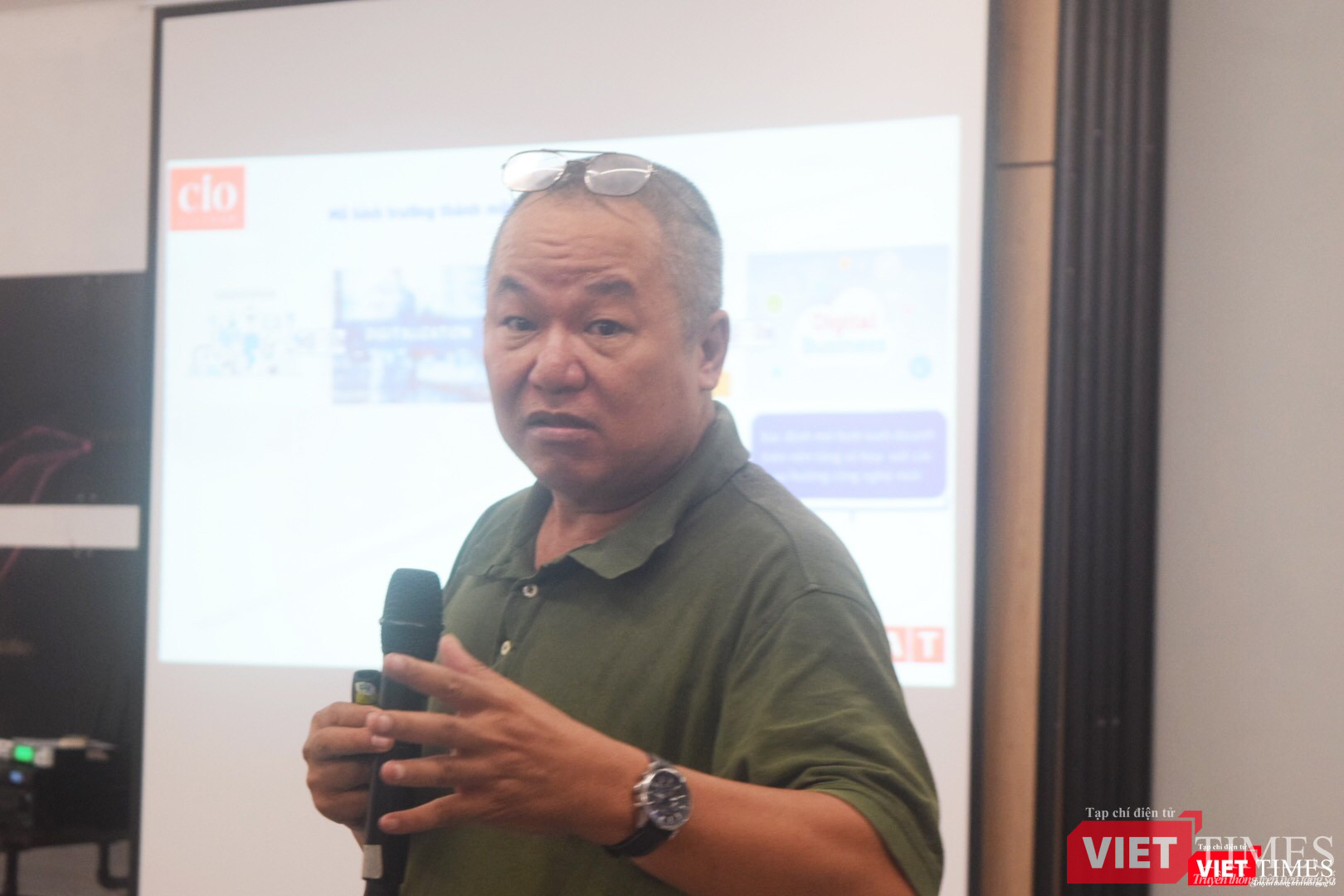 Ông Phí Anh Tuấn, chủ tịch HĐQT công ty TNHH tư vấn CNTT PAT tha thiết nhắc nhở các doanh nghiệp: "Hãy nghĩ lớn!" Ông Phí Anh Tuấn, chủ tịch HĐQT công ty TNHH tư vấn CNTT PAT tha thiết nhắc nhở các doanh nghiệp: "Hãy nghĩ lớn!"