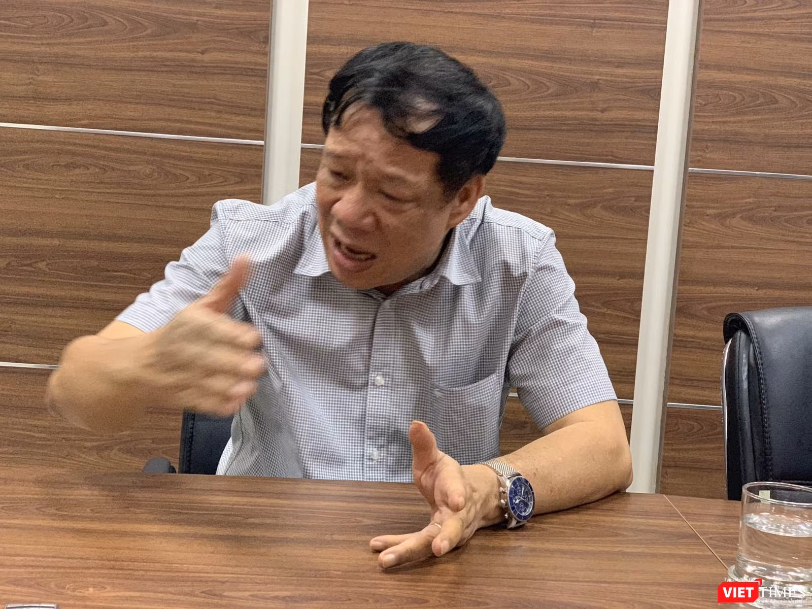 "Tôi muốn làm những cái gì mà người ta không làm được!" "Tôi muốn làm những cái gì mà người ta không làm được!"