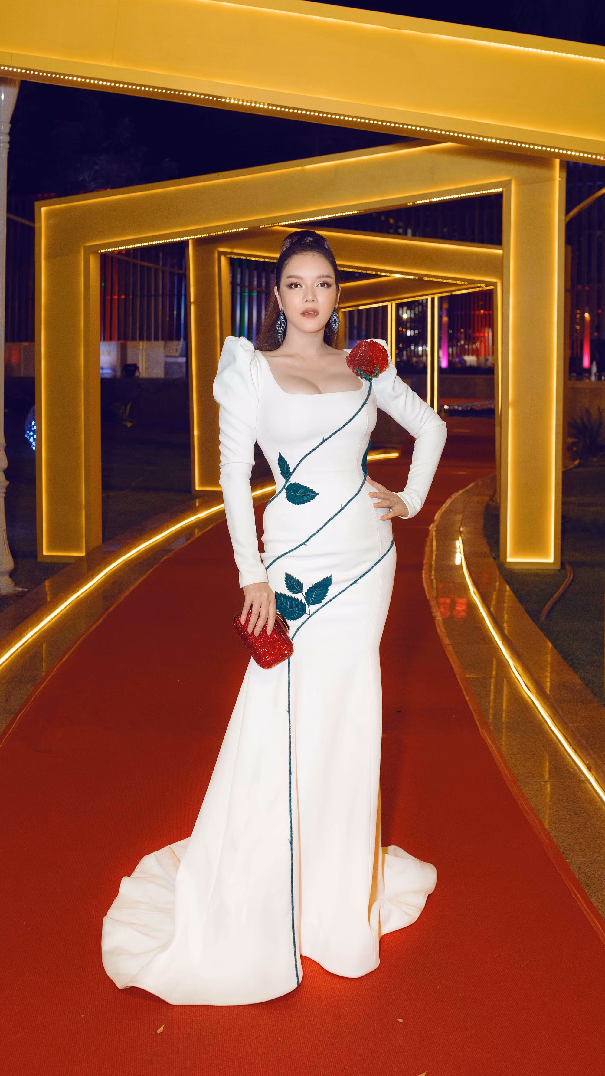 Thảm đỏ LHP Việt Nam lần thứ 21 Thảm đỏ LHP Việt Nam lần thứ 21