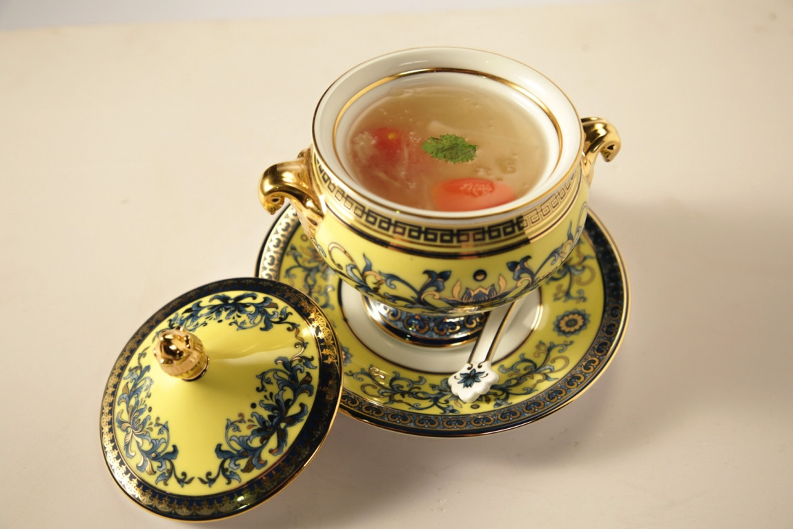 Súp yến hoa sen của Chef Dương Huy Khải 