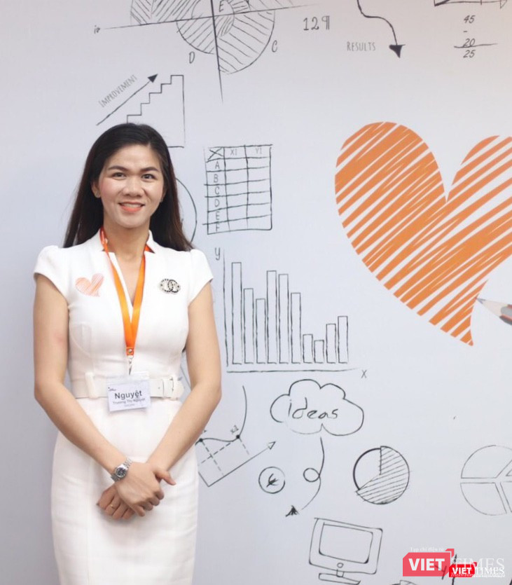 Bà Trương Thị Nguyệt cho biết: "Khó khăn nhất của tôi là vấn đề con người" Bà Trương Thị Nguyệt cho biết: "Khó khăn nhất của tôi là vấn đề con người"