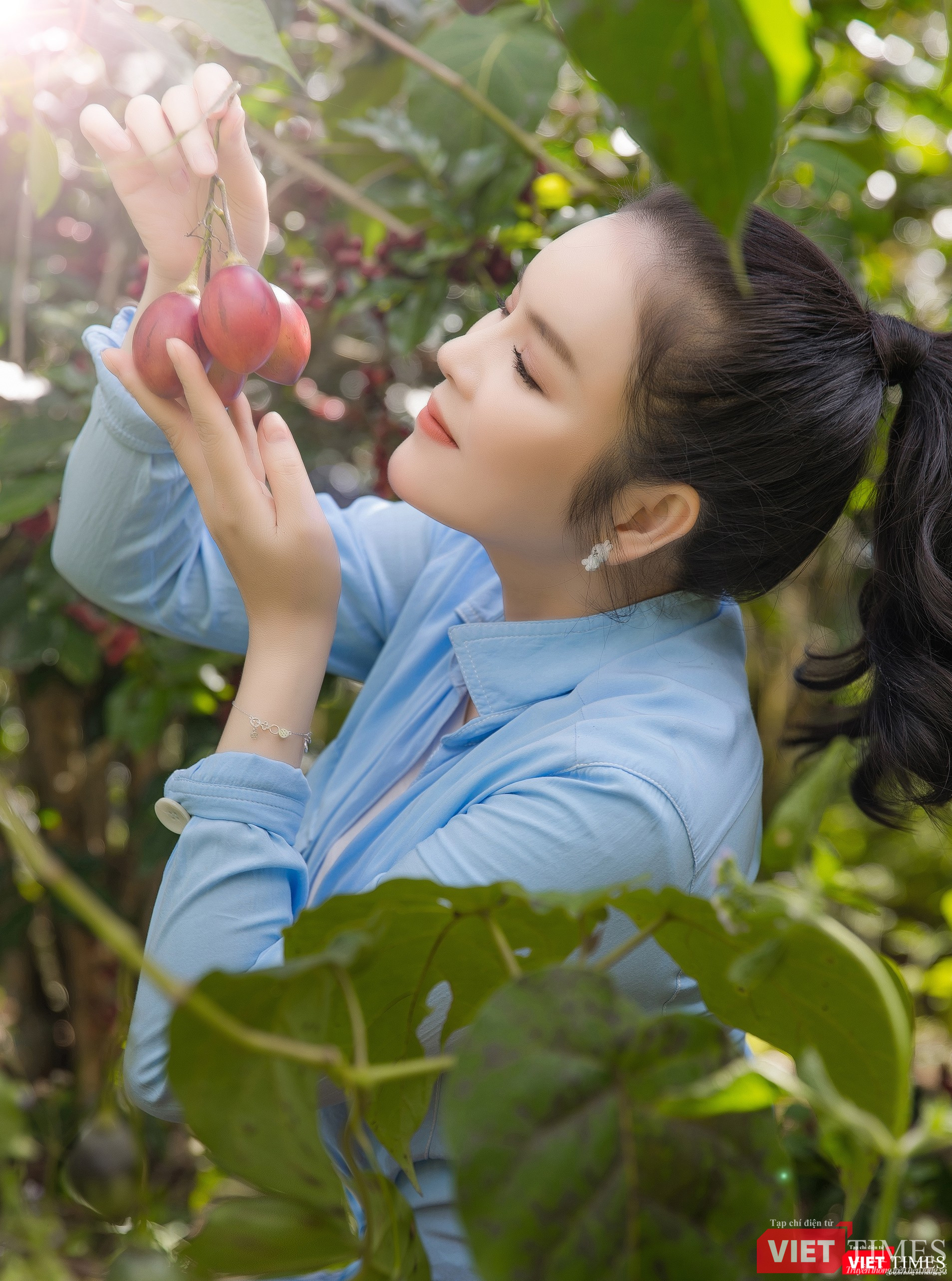 Kiều nữ có thú vui làm vườn 