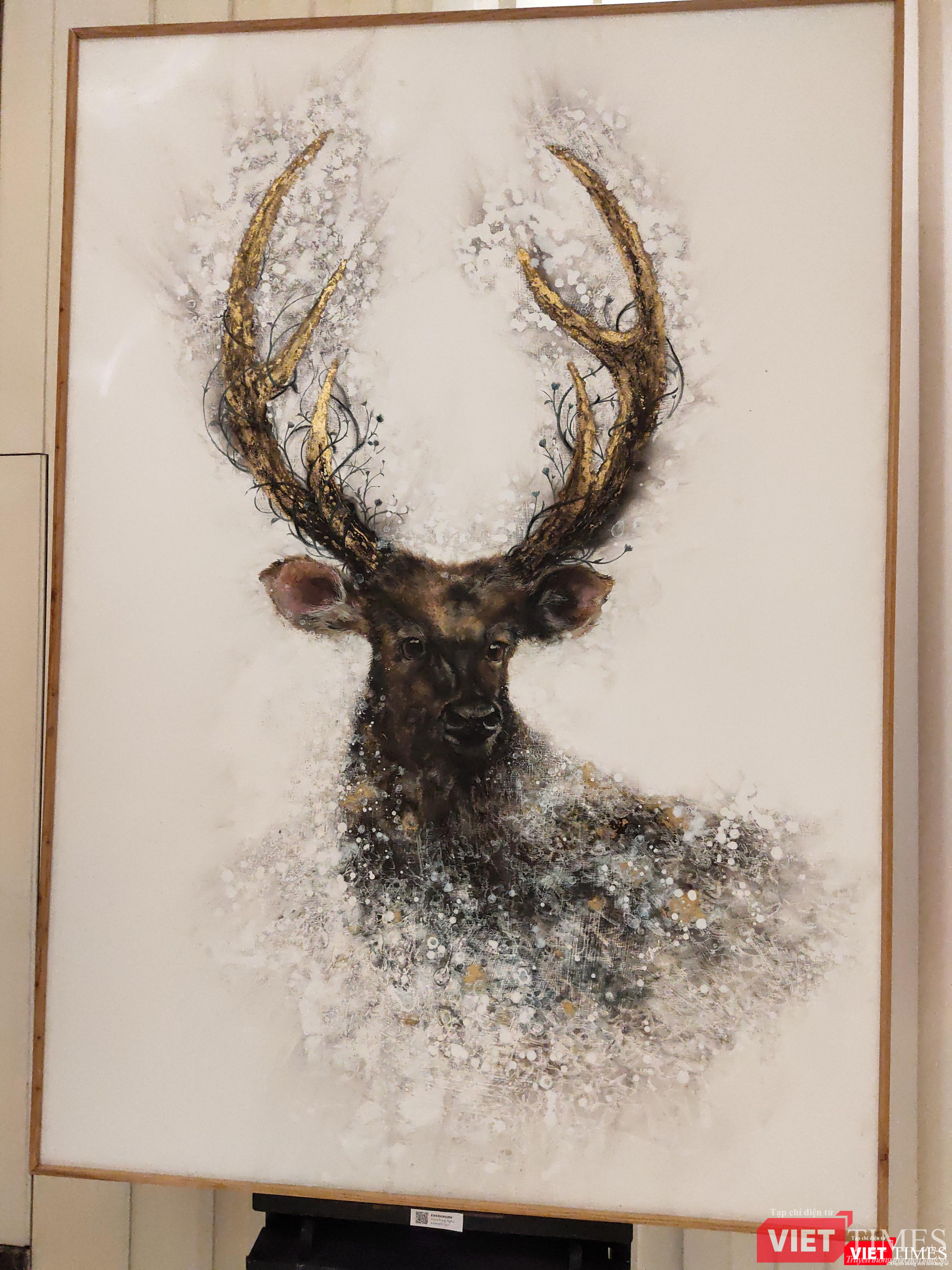 Tác phẩm trong triển lãm "Mãi mãi xanh" của họa sĩ Trung Nghĩa Tác phẩm trong triển lãm