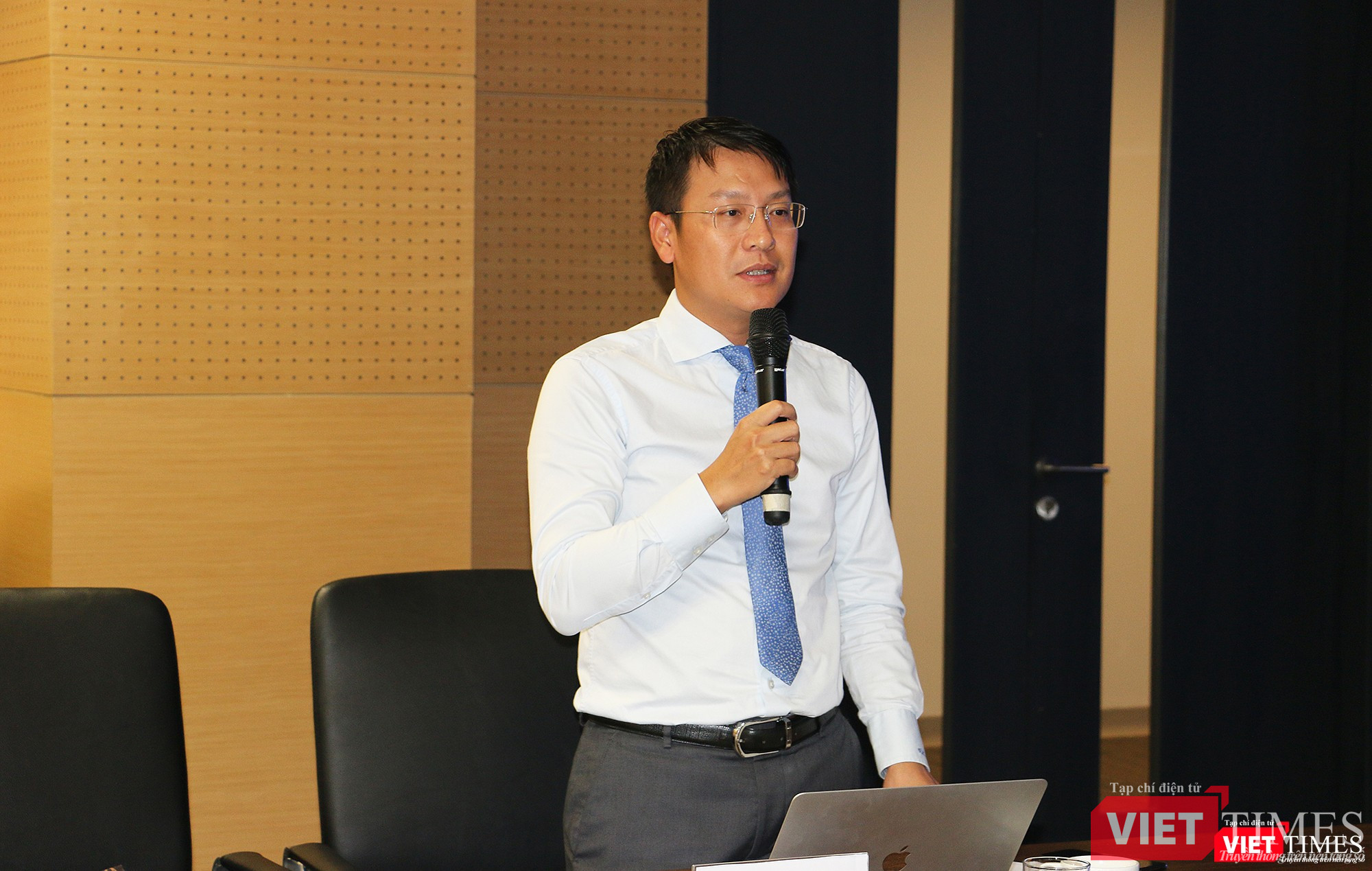 ông Vũ Kiêm Văn, thành viên Ban tổ chức Giải thưởng Chuyển đổi số 2020 ông Vũ Kiêm Văn, thành viên Ban tổ chức Giải thưởng Chuyển đổi số 2020