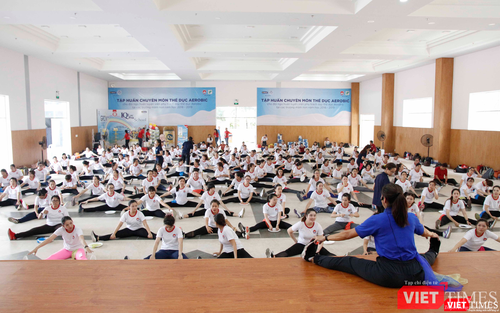 VPMilk với hai nhãn hàng Grow+ và IQLac Pro đồng hành cùng buổi tập huấn chuyên môn cho đội ngũ huấn luyện viên phụ trách dạy thể dục Aerobic trên các trường mầm non trên địa bàn TP.HCM VP Milk