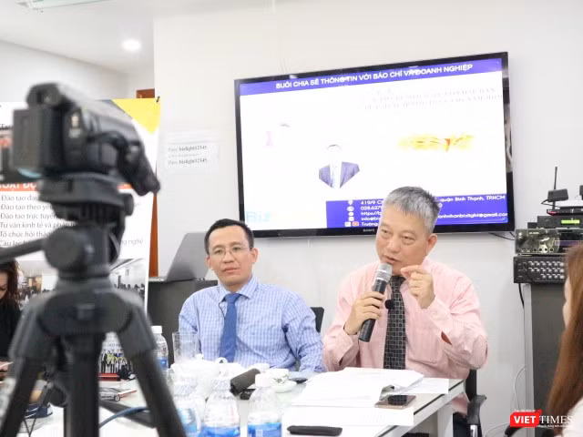Ông Trần Thanh Hải - CT HĐQT Công ty CP Đầu tư kinh doanh vàng Việt Nam khẳng định vàng vẫn là thị trường ổn định nhưng "kén khách"