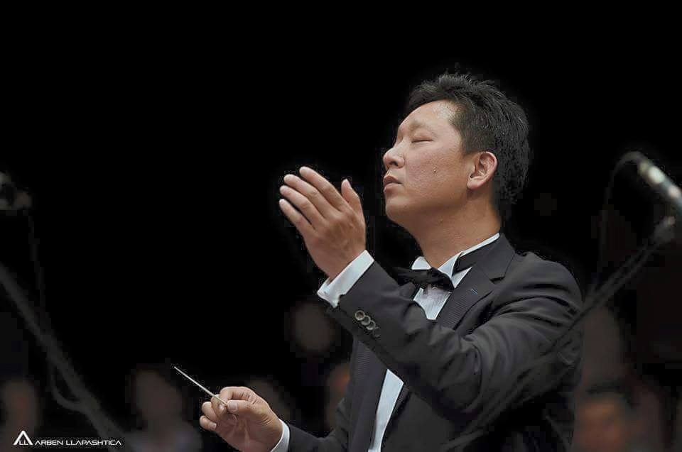 Nhạc trưởng Lê Phi Phi là 