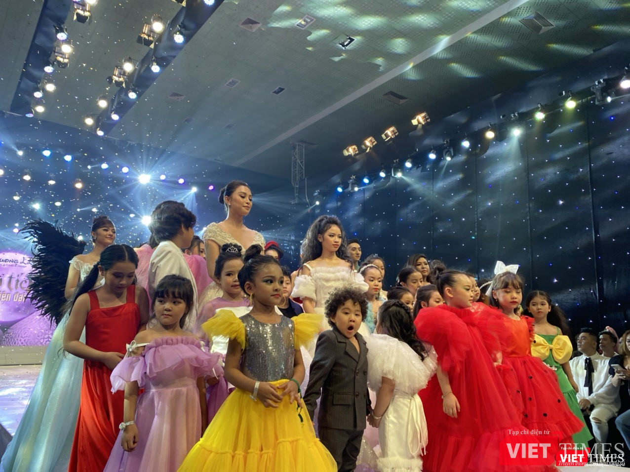 Các mẫu nhí tham gia show Cổ tích hiện đại đến từ nhiều trường khác nhau 